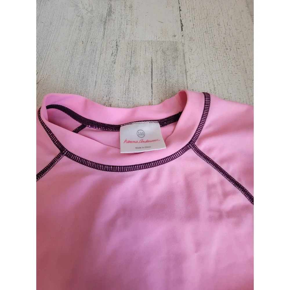 Hannah Anderson toddler small/ medium? pink shirts on black rash guard long